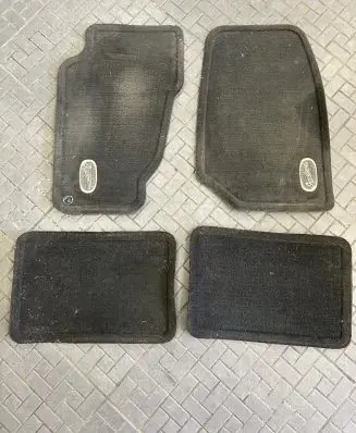Jeep Grand Cherokee (WJ) Car floor mat set 