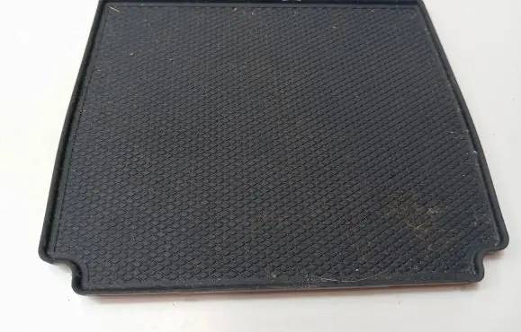 Mercedes-Benz GLE (W166 - C292) Glove box pad A1666890000