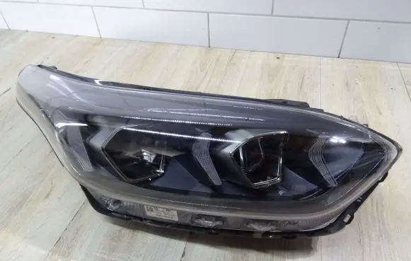 KIA Xceed Headlight/headlamp 92102J7500