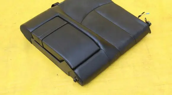 Rear seat