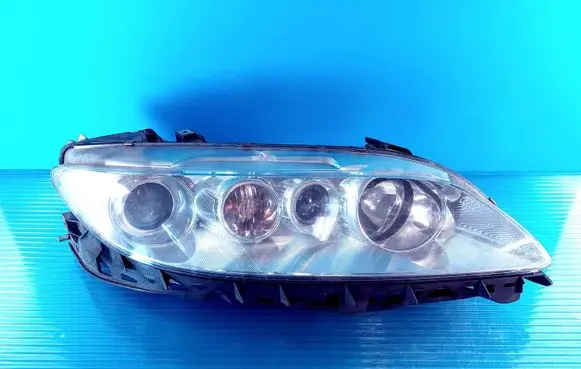 Mazda 6 Headlight/headlamp F014003903
