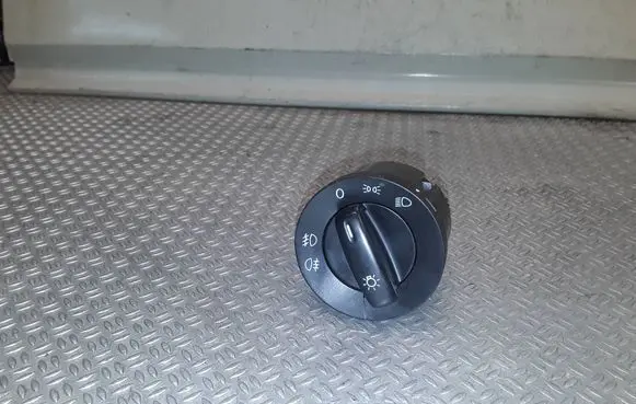 Volkswagen Golf Plus Light switch 1K0941431AJ