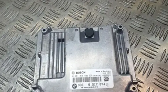 BMW 1 F20 F21 Engine control unit/module 8517874 030408625 0281018506