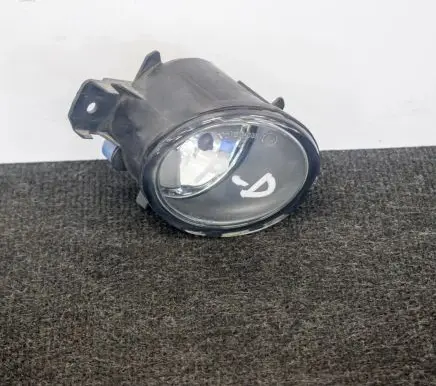 Nissan Juke I F15 Front fog light 10000652 261508992A