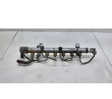 Volkswagen Crafter Fuel main line pipe 076130093A 20070802 0074398