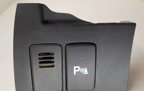Honda CR-V Parking (PDC) sensor switch 77315SWAE010M1