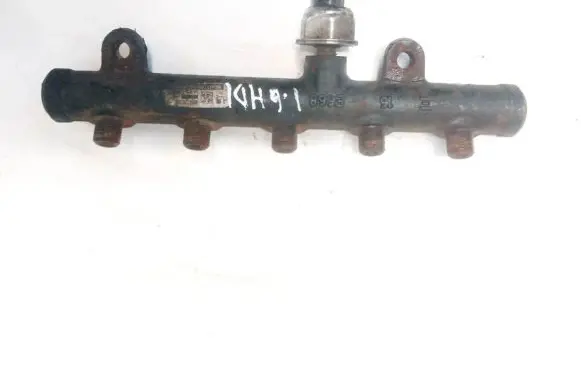 Peugeot 407 Fuel main line pipe 954726280
