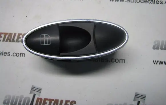 Mercedes-Benz E W211 Electric window control switch A2118219758
