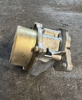 Renault Clio III Vacuum pump 72238928 8200399569 05T3141520
