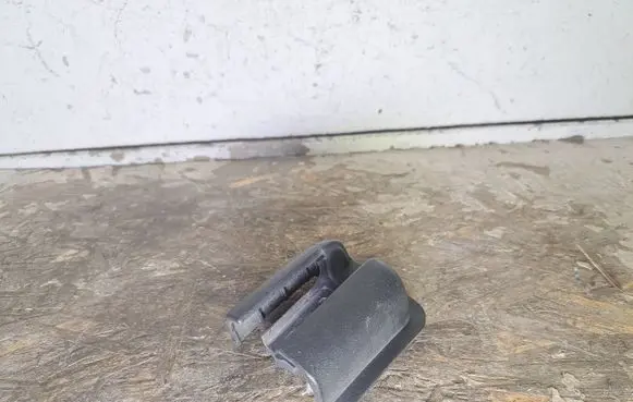 Renault Trafic II (X83) Sliding door rail trim 186323 69046