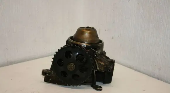 Skoda Fabia Mk2 (5J) Oil pump 03D115105G