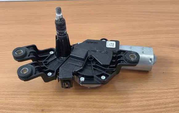 Ford Focus Rear window wiper motor B479C519 09300077862 H1BB17404AA