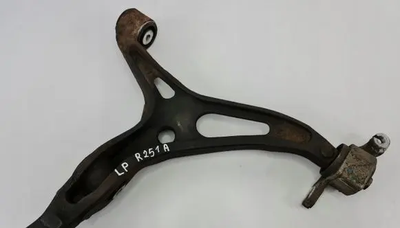 Mercedes-Benz R W251 Front control arm