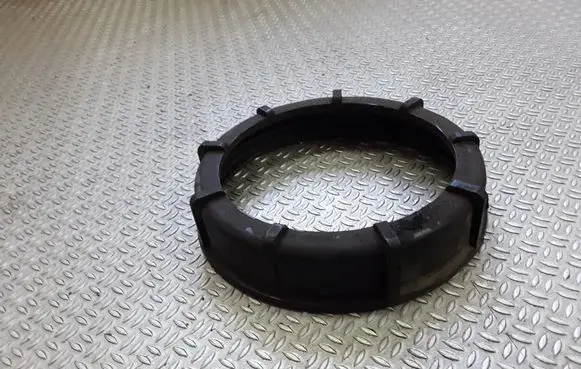 Mercedes-Benz Sprinter W901 W902 W903 W904 In tank fuel pump screw locking ring/nut 