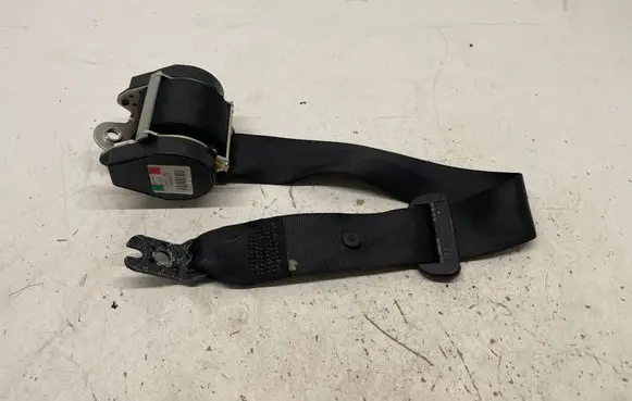 Audi A3 S3 8V Rear seatbelt 620093800