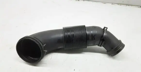 Audi Q7 4L Air intake duct part 7L6129627F