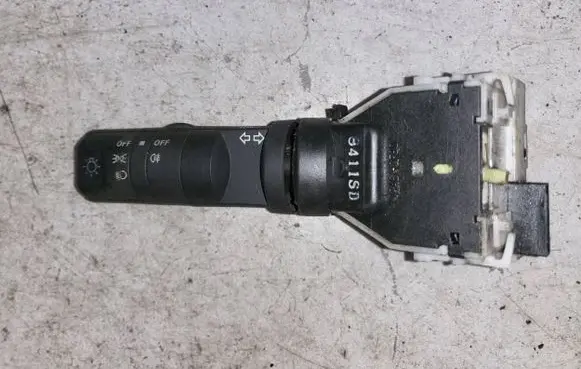 Nissan Navara D40 Indicator stalk 25540