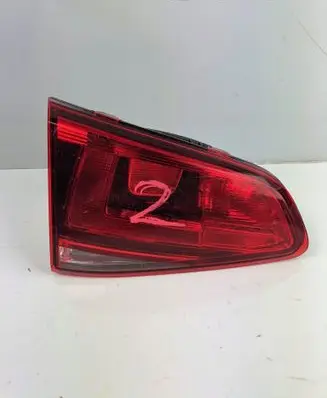 Volkswagen Golf VII Tailgate rear/tail lights 5G0945093P