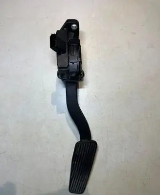 Chrysler Town & Country V Accelerator throttle pedal 05281418AA