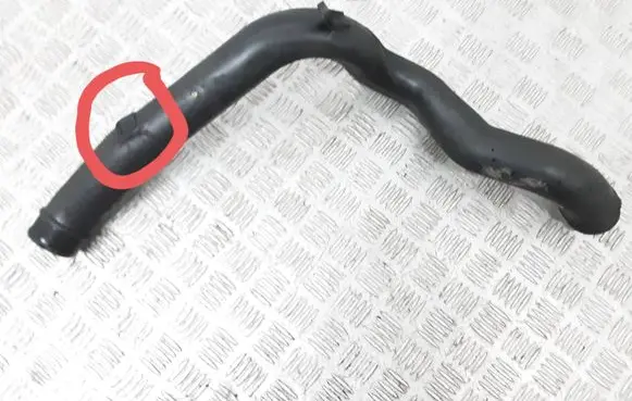 Volvo XC90 Intercooler hose/pipe 30714184