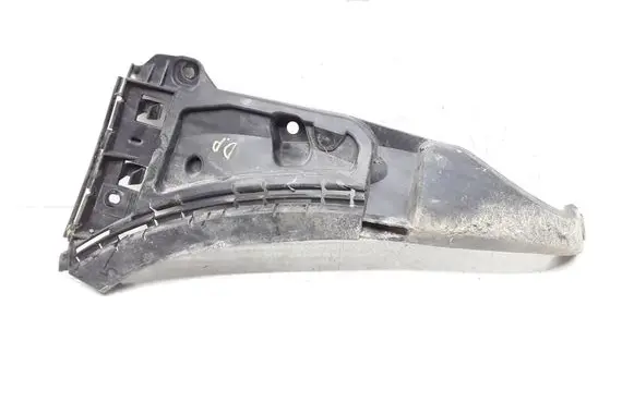 Volvo XC90 Front bumper mounting bracket 08620564