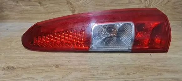 Volvo V70 Rear/tail lights 160986