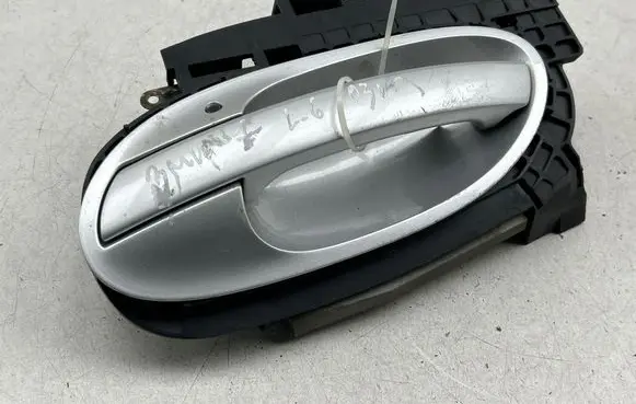 BMW 7 E65 E66 Rear door exterior handle TG7025973