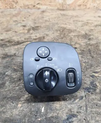 Mercedes-Benz C W203 Light switch A2035450604 24406574725 04058515