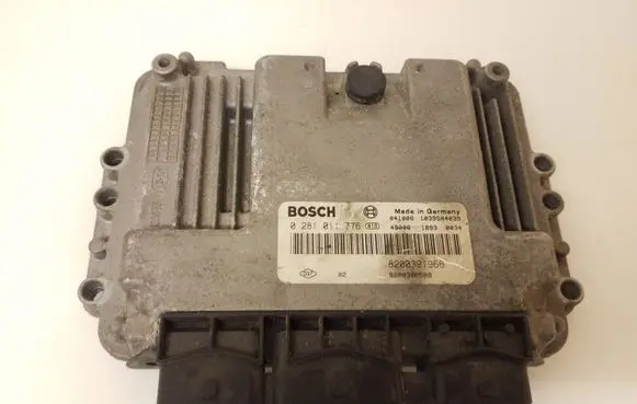 Renault Scenic II - Grand scenic II Engine control unit/module 0281011776 8200391966 1039S04039