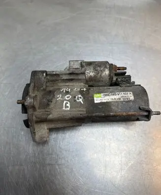 Audi A4 S4 B7 8E 8H Starter motor 06D911023A 0110073174