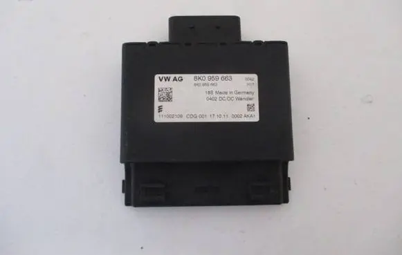 Audi A1 Voltage converter/converter module 8K0959663 111002109
