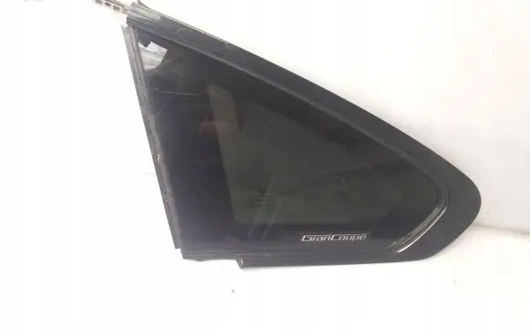 Peugeot 3008 II Front triangle window/glass 43R002092