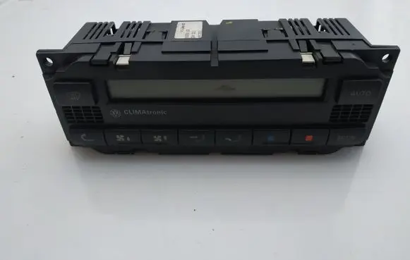 Volkswagen PASSAT B5 Interior fan control switch 3B1907044D