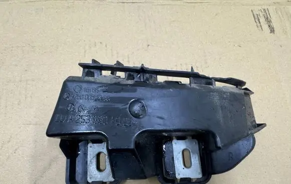 Mercedes-Benz GLC X253 C253 Rear bumper mounting bracket A2538851465 A2538801003