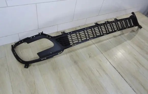KIA Xceed Front bumper lower grill 86560A2300