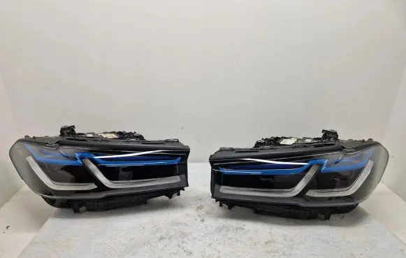 BMW 5 G30 G31 Headlight/headlamp 8082661-07