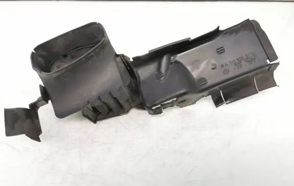 Mercedes-Benz E W211 Intercooler air guide/duct channel A2115053230