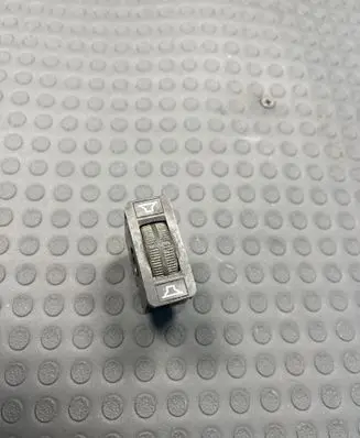 Mercedes-Benz S W126 Sound control switch 