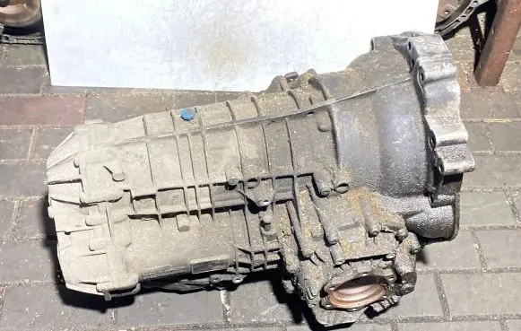 Audi A4 S4 B5 8D Automatic gearbox 1060030004 5hp19 Cju