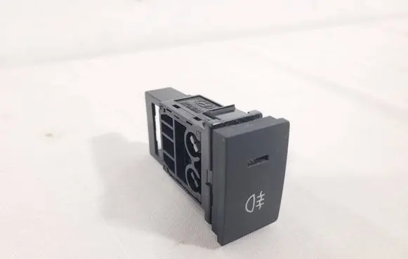 Hyundai Matrix Fog light switch 9373017000