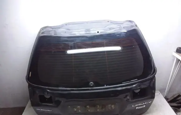 Subaru Legacy Tailgate/trunk/boot lid