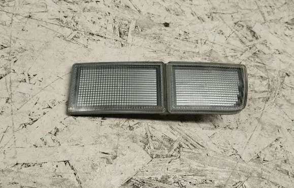 Volkswagen Golf III Front reflector 1H0941778A
