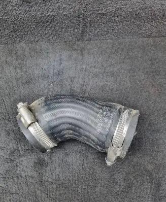 Volkswagen PASSAT B7 Intercooler hose/pipe 1K0145838AH 1K0145762HC