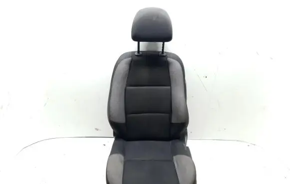 Peugeot 207 Front driver seat 