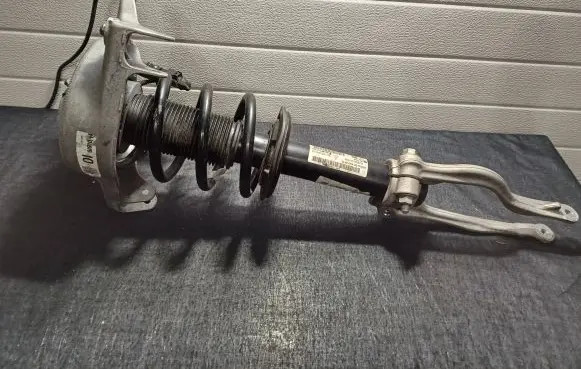 Porsche Macan (95B) Front shock absorber/damper 95B413061B 482400016176