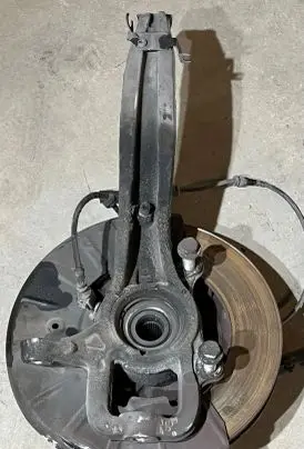 Audi Q7 4L Front wheel hub spindle knuckle 7P6407245A