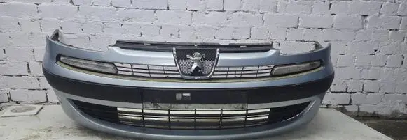 Peugeot 807 Front bumper 9002ps01
