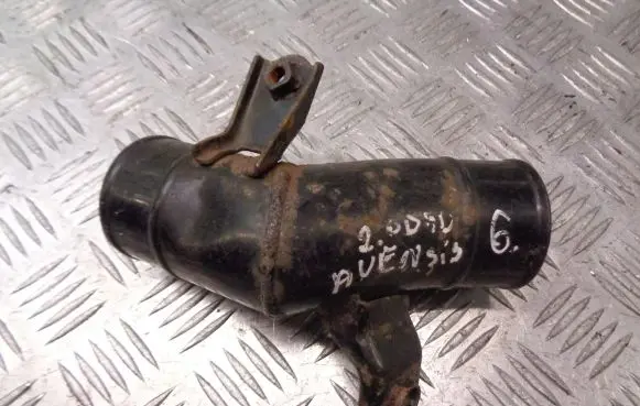 Toyota Avensis T250 Engine coolant pipe/hose