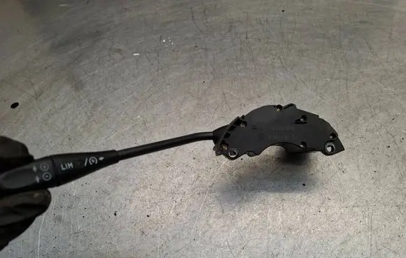 Mercedes-Benz C W203 Cruise control stalk A0085452524 01311200