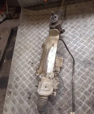 Volkswagen PASSAT B6 Steering rack 3C1423981